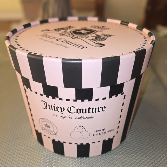 🎁Juicy Couture Adorable Earmuffs in Gift Box - Picture 2 of 10